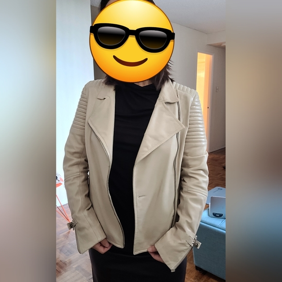 Leather jacket - Picture 2 of 3